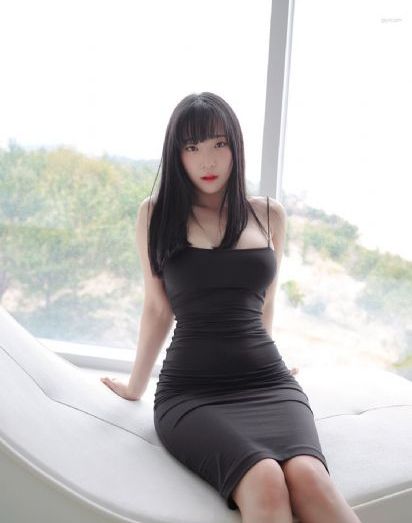 女教师精喷11p欧美操b_1080神马在线观看