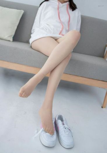 香蕉久久a毛片_高清免费播放