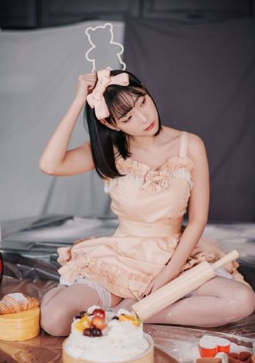 欧美大牌上衣女_BD韩语全集免费播放