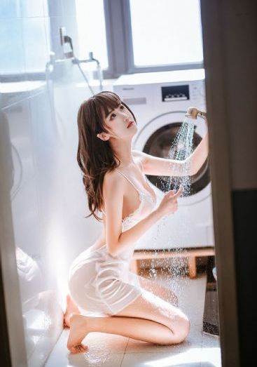 欧美纹身女图头像霸气_超清免费高清观看