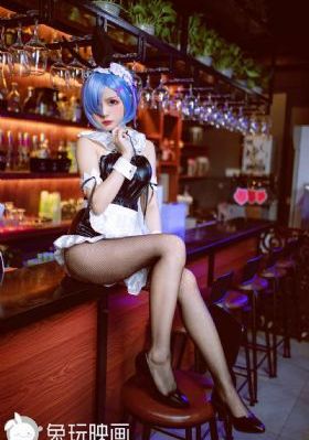 欧美束缚_720在线播放