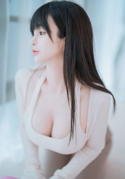 日韩男装街拍_高清在线观看视频