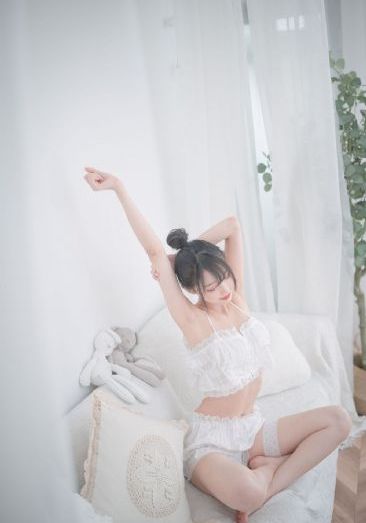 中国服装视频成人玉_蓝光原盘在线观看