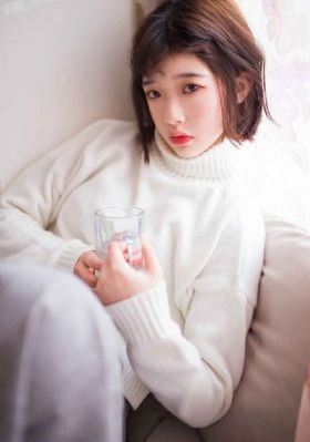 丰满迷人的老师少妇_超清全集免费播放