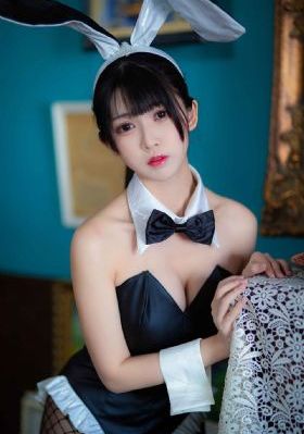亚洲欧美中文日韩gv_超清免费在线播放